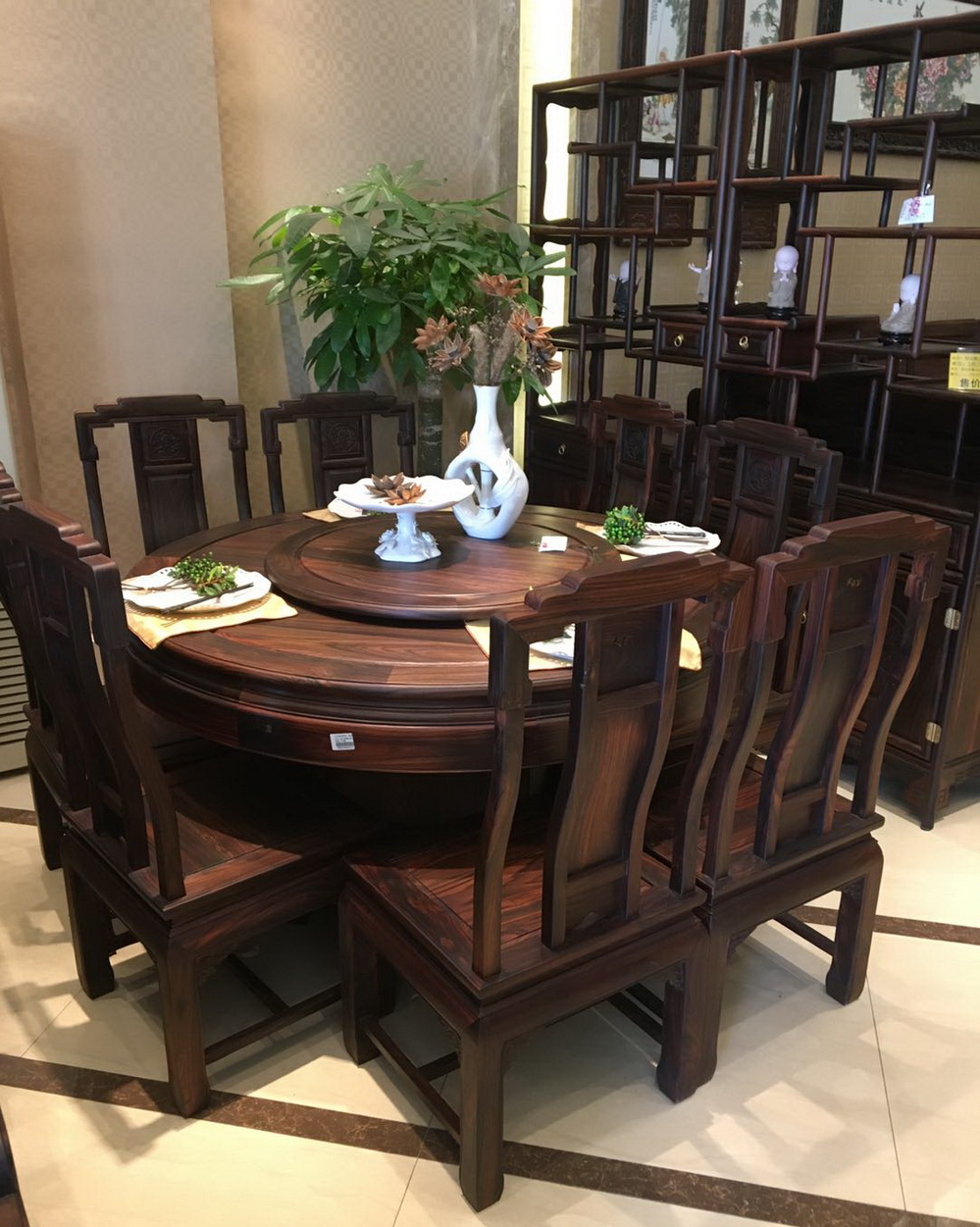 印尼黑酸枝老料圆餐桌