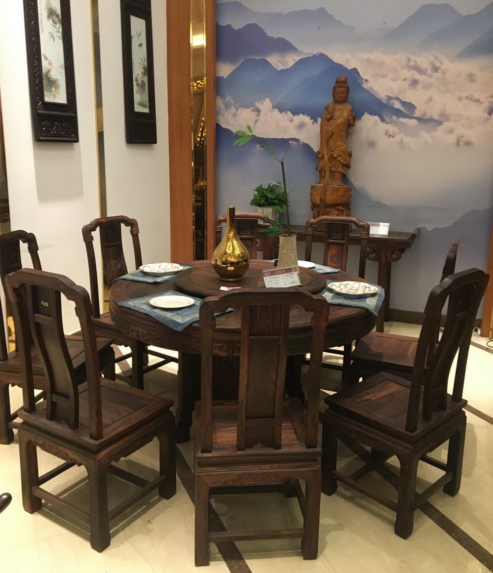 印尼黑酸枝老料圆餐桌