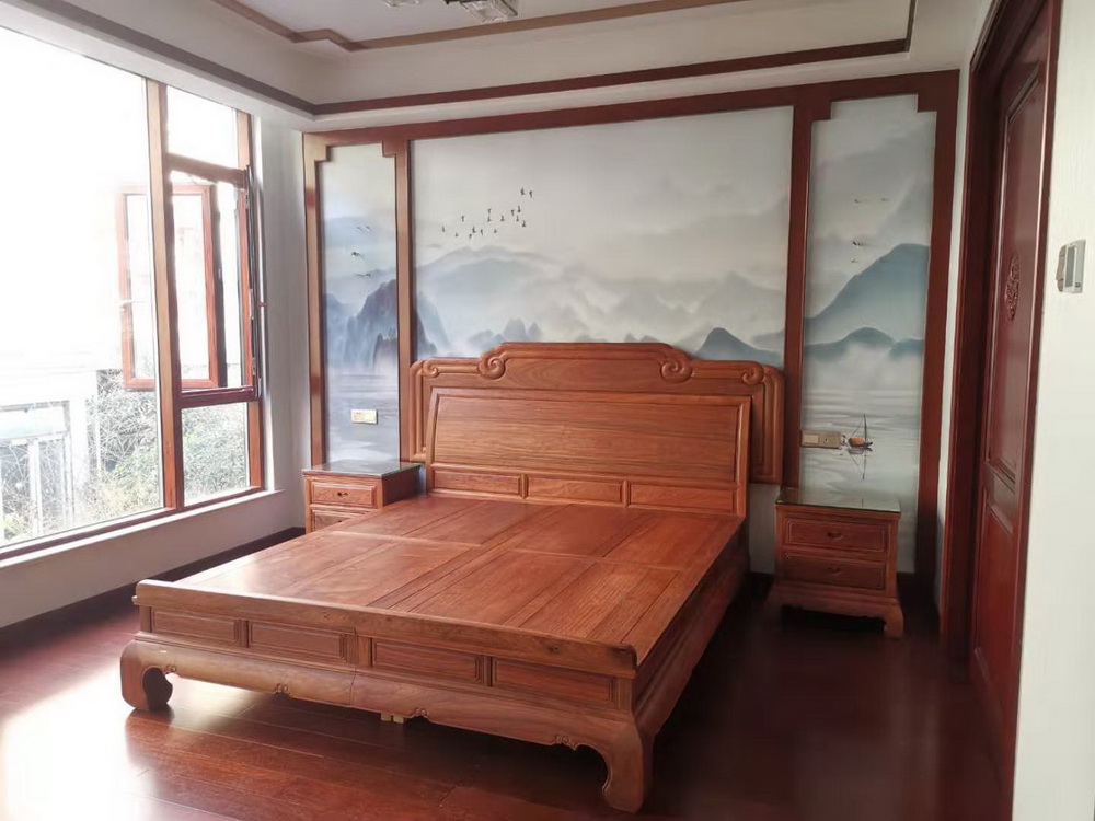 缅甸花梨大床